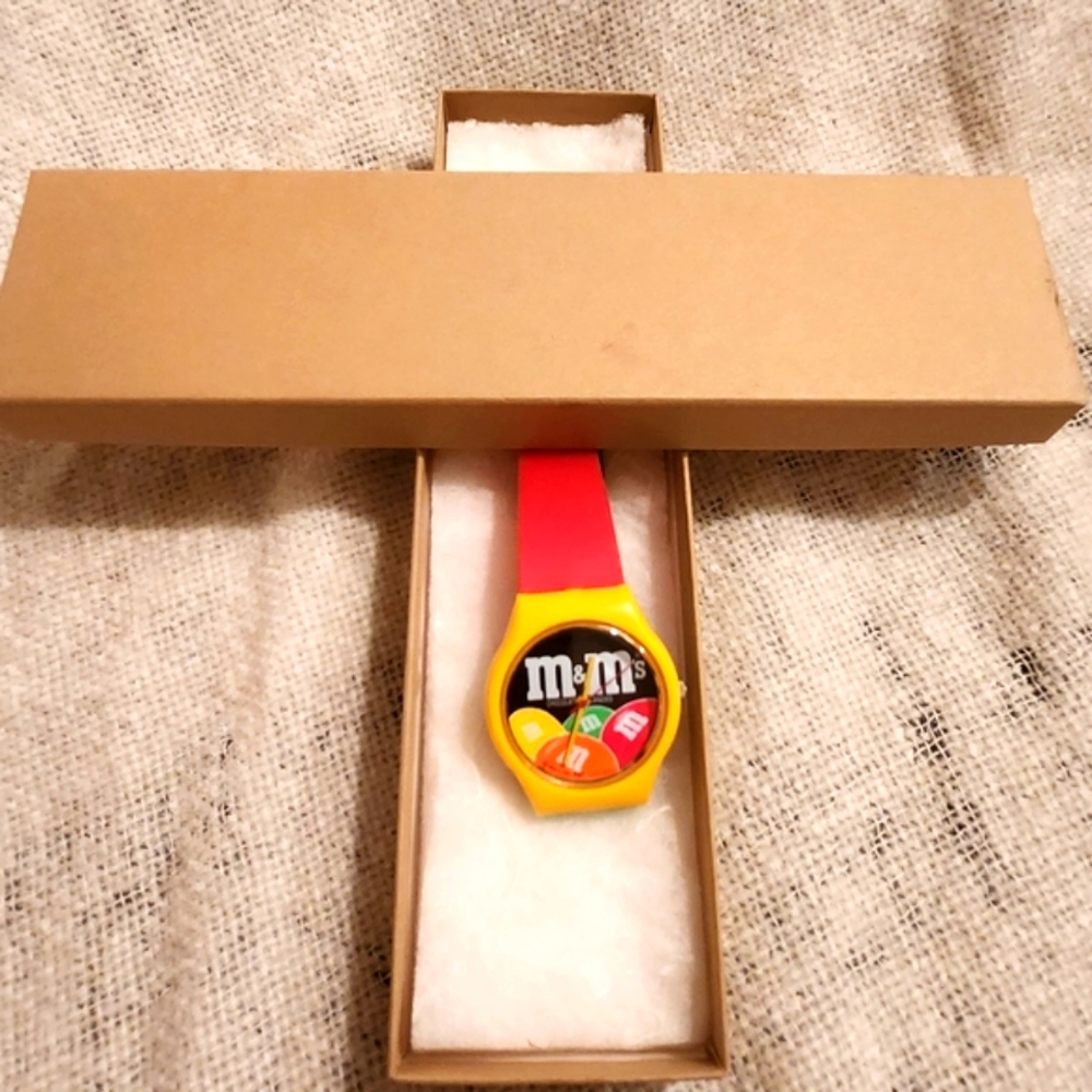 M&M Wristwatch